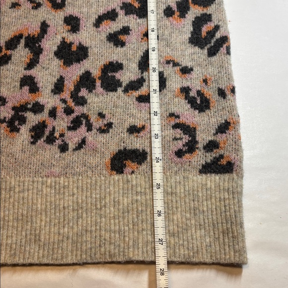 Anthropologie Emmy Cowl Neck Leopard/Animal Print Tunic Sweater Size XS - Picture 15 of 15